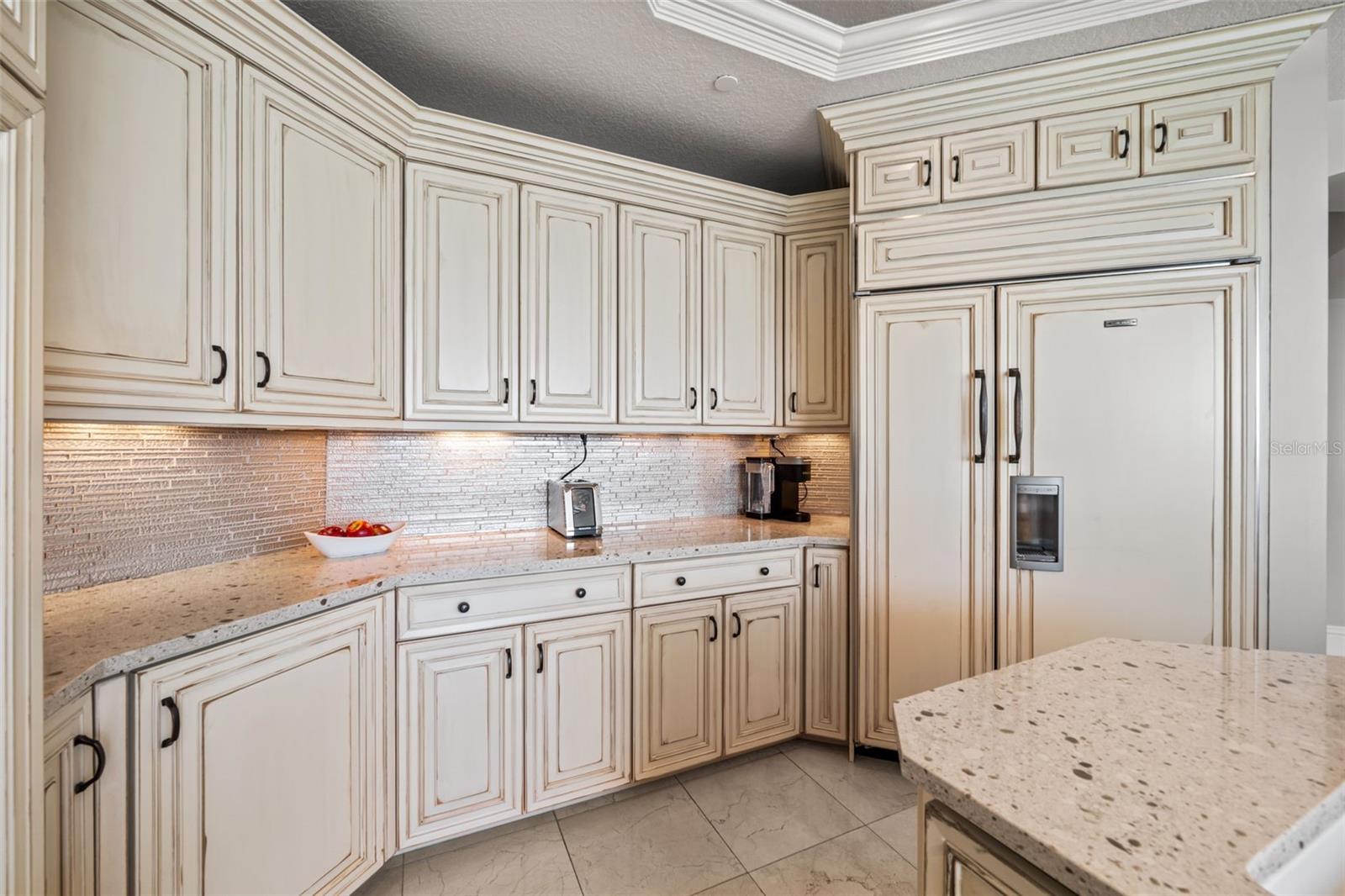 464 GOLDEN GATE PT #703, SARASOTA, FL, 34236