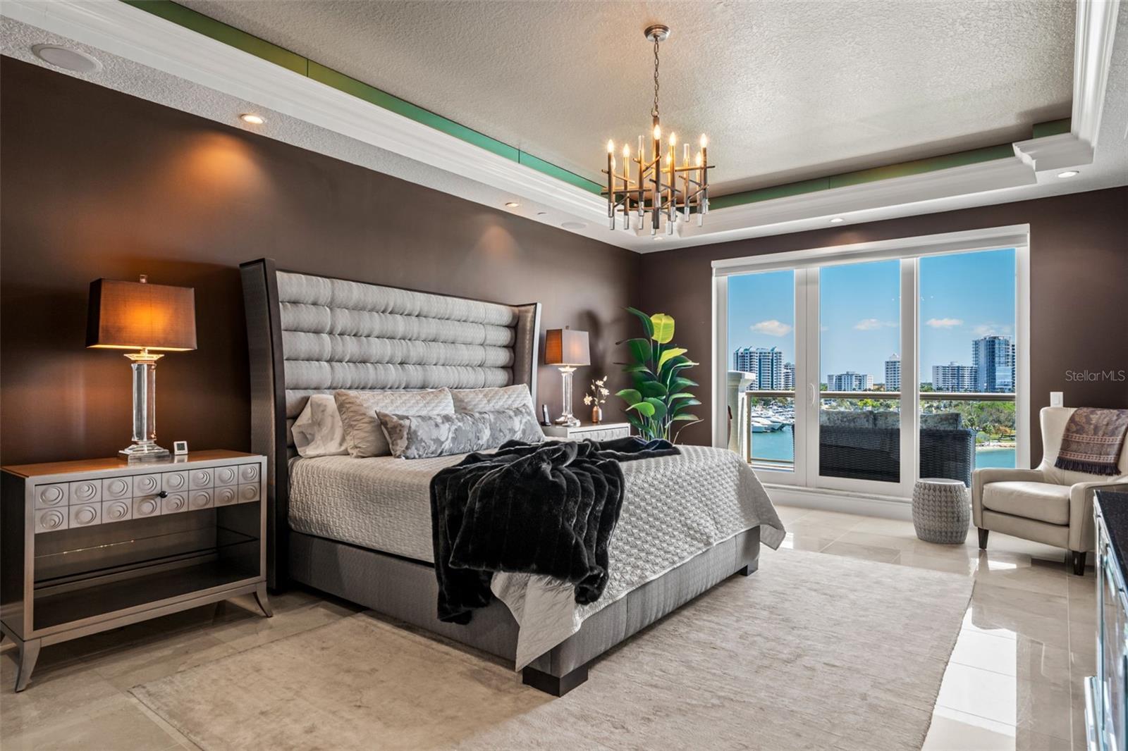 464 GOLDEN GATE PT #703, SARASOTA, FL, 34236