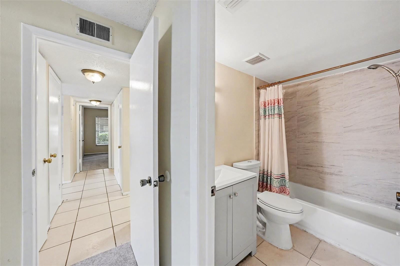 14319 HANGING MOSS CIR #101, TAMPA, FL, 33613