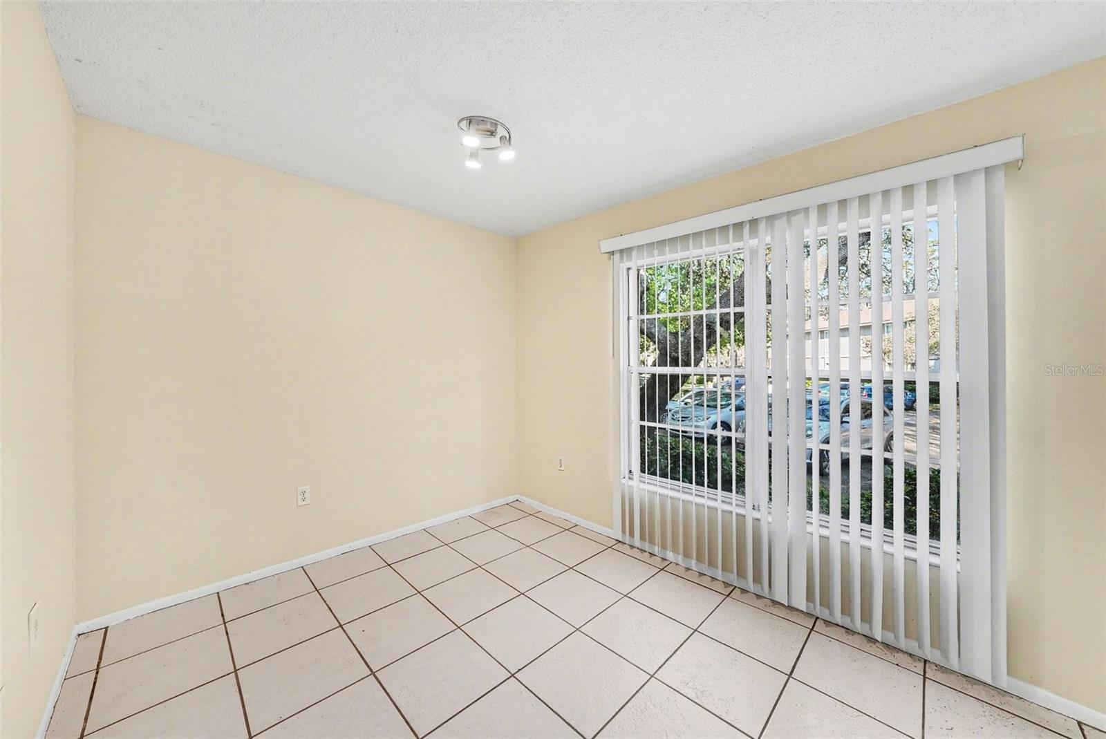 14319 HANGING MOSS CIR #101, TAMPA, FL, 33613