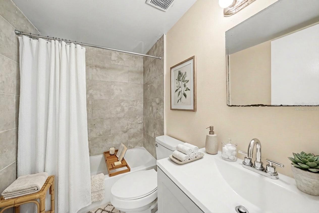 14319 HANGING MOSS CIR #101, TAMPA, FL, 33613
