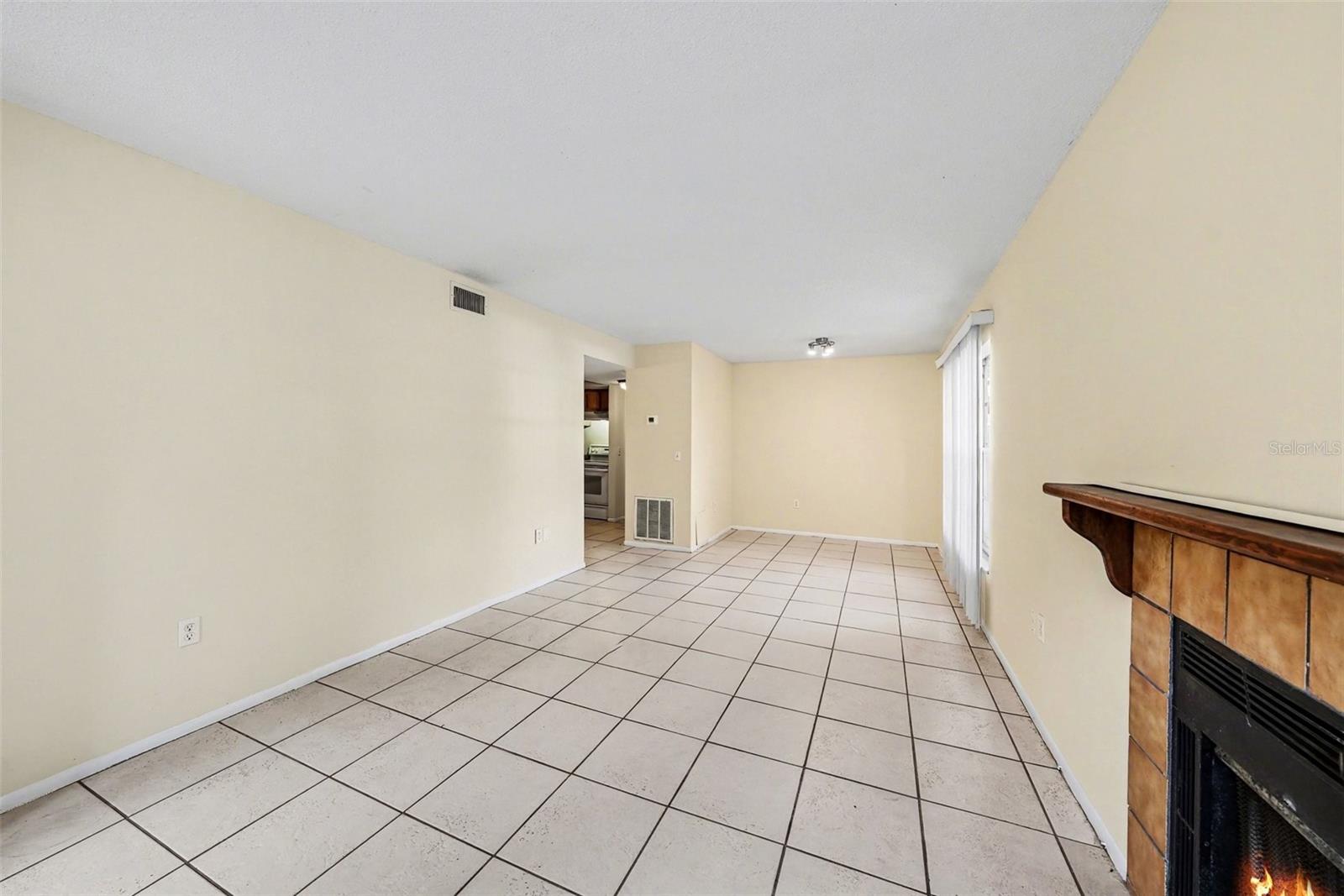 14319 HANGING MOSS CIR #101, TAMPA, FL, 33613