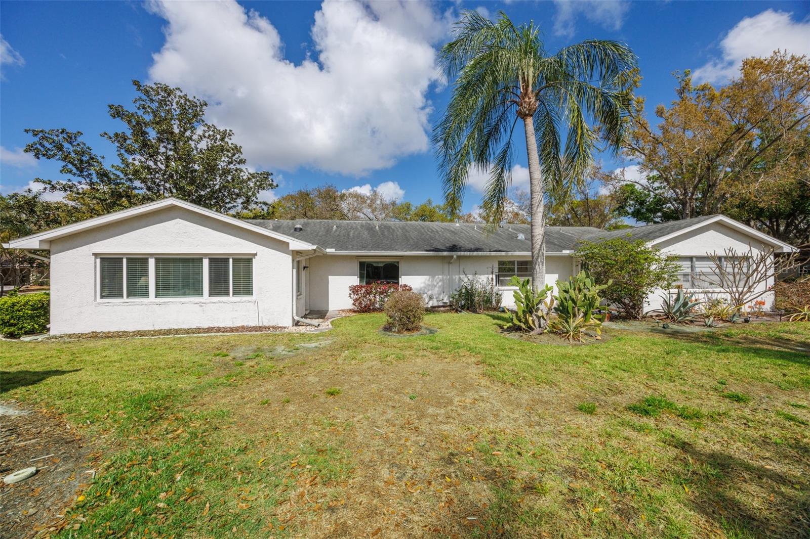 2004 HALIDOM WAY, SUN CITY CENTER, FL, 33573