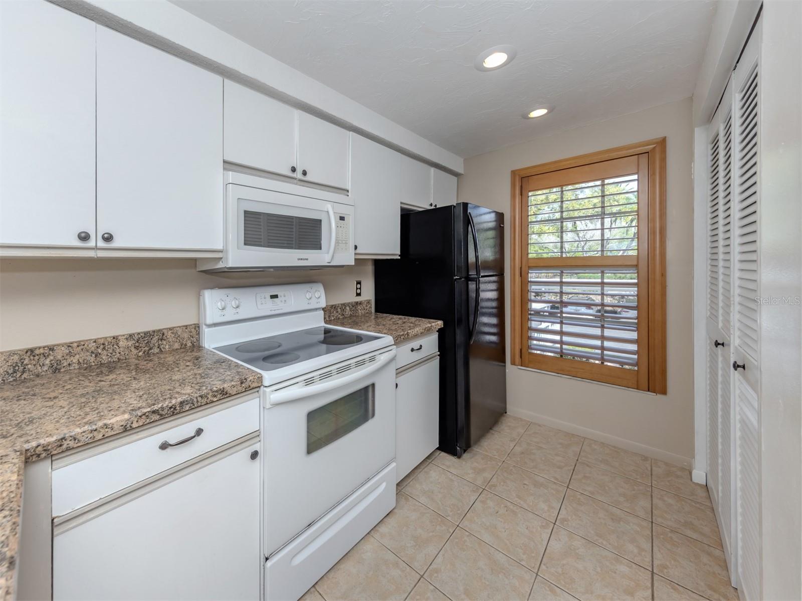 925 WEXFORD BLVD, VENICE, FL, 34293