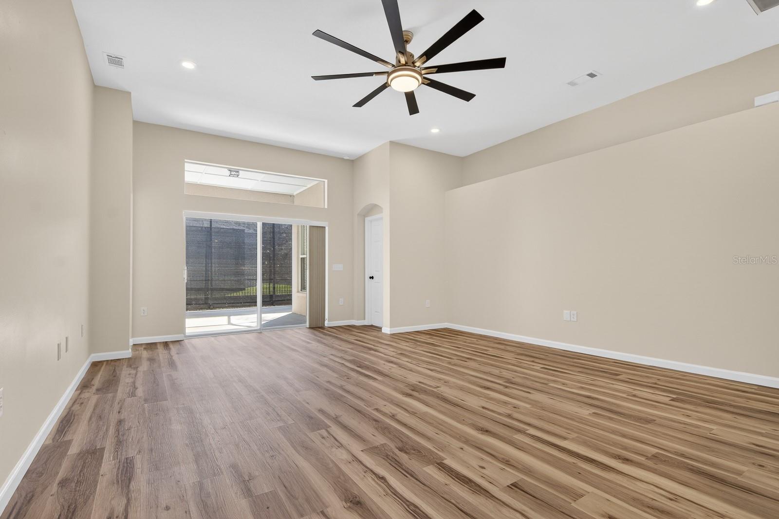 6002 MARTINGLADE PL, LITHIA, FL, 33547