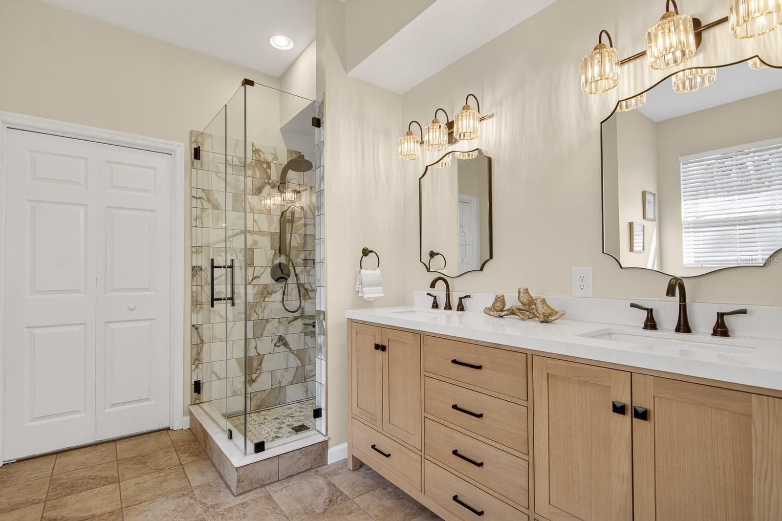 6002 MARTINGLADE PL, LITHIA, FL, 33547