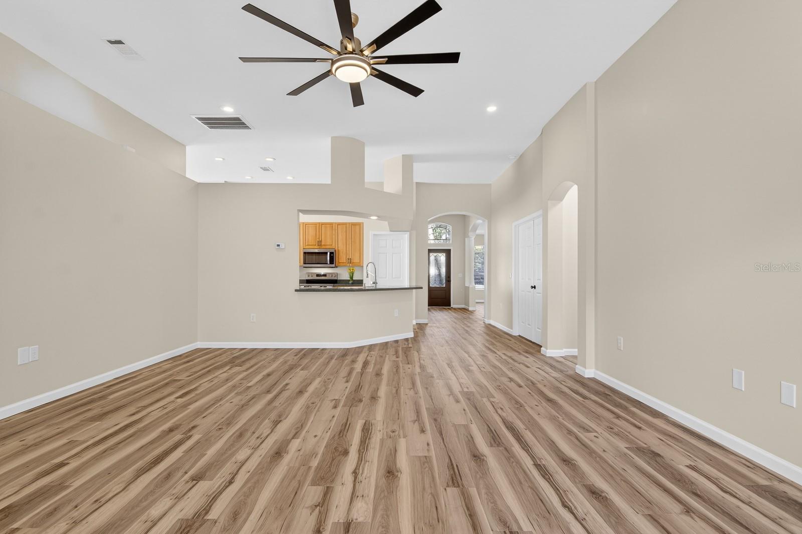 6002 MARTINGLADE PL, LITHIA, FL, 33547