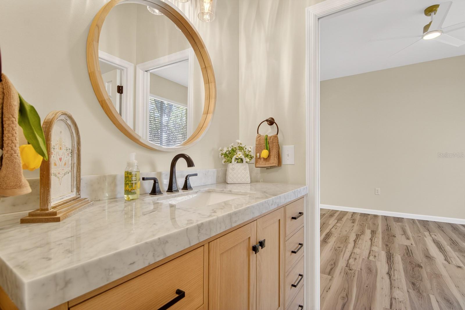 6002 MARTINGLADE PL, LITHIA, FL, 33547