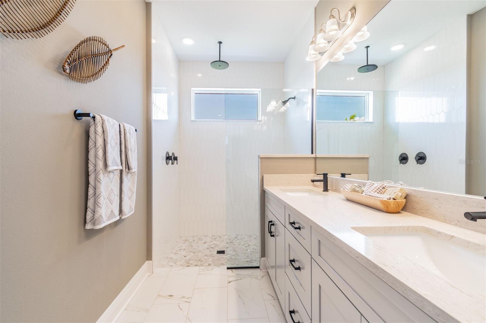 24305 WESTGATE BLVD, PORT CHARLOTTE, FL, 33980