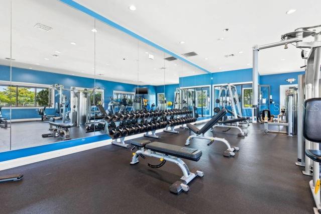 6905 OLD BENTON DR, APOLLO BEACH, FL, 33572