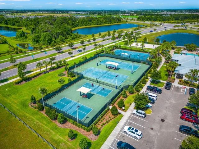 6905 OLD BENTON DR, APOLLO BEACH, FL, 33572