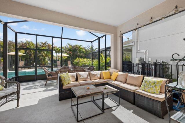 6905 OLD BENTON DR, APOLLO BEACH, FL, 33572