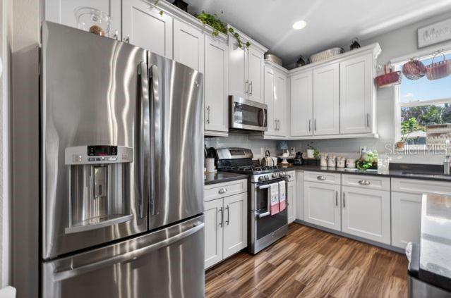 6905 OLD BENTON DR, APOLLO BEACH, FL, 33572