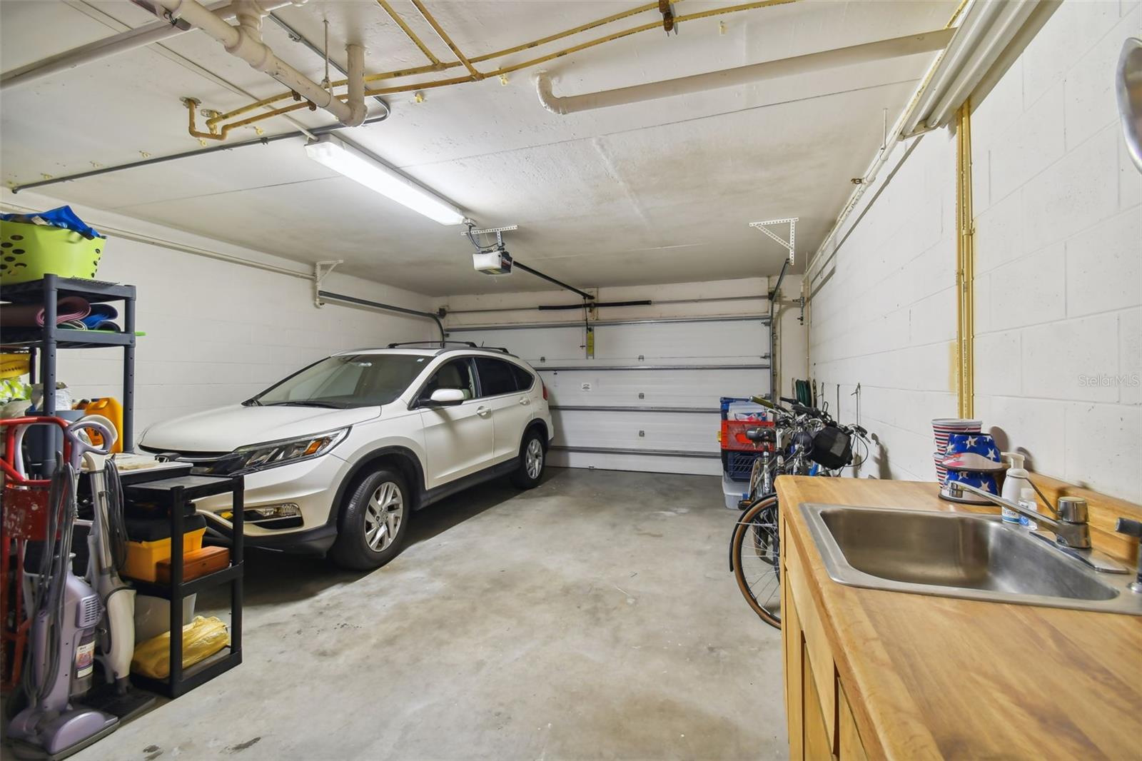 ground floor garage