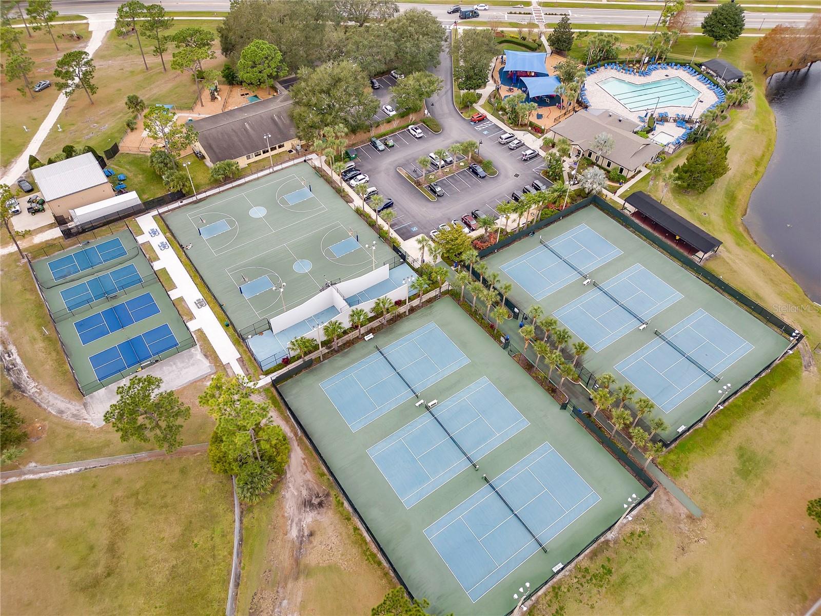 12105 HARKNESS COURT, ORLANDO, FL, 32828