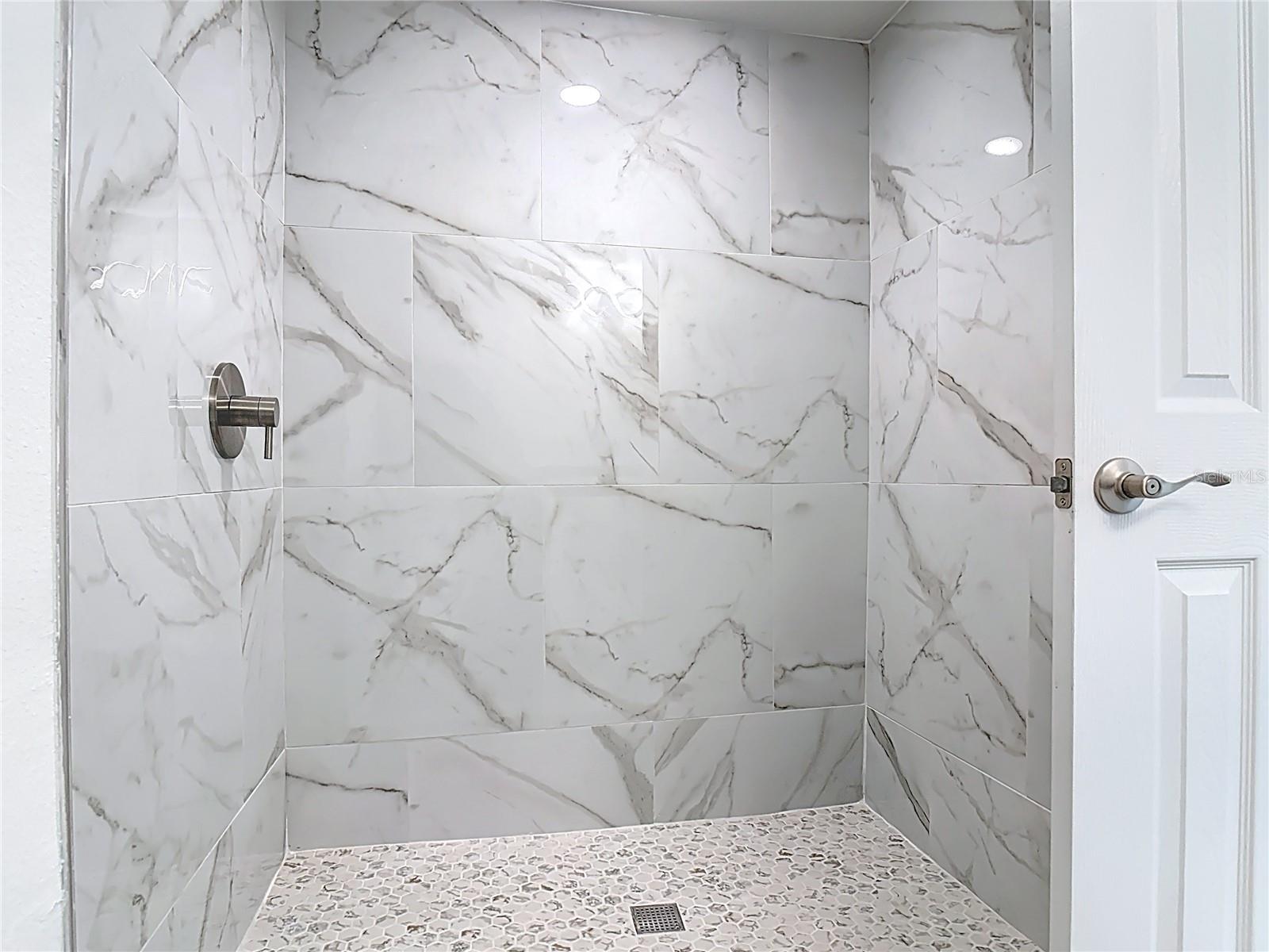 31700 ORANGE ST, SORRENTO, FL, 32776