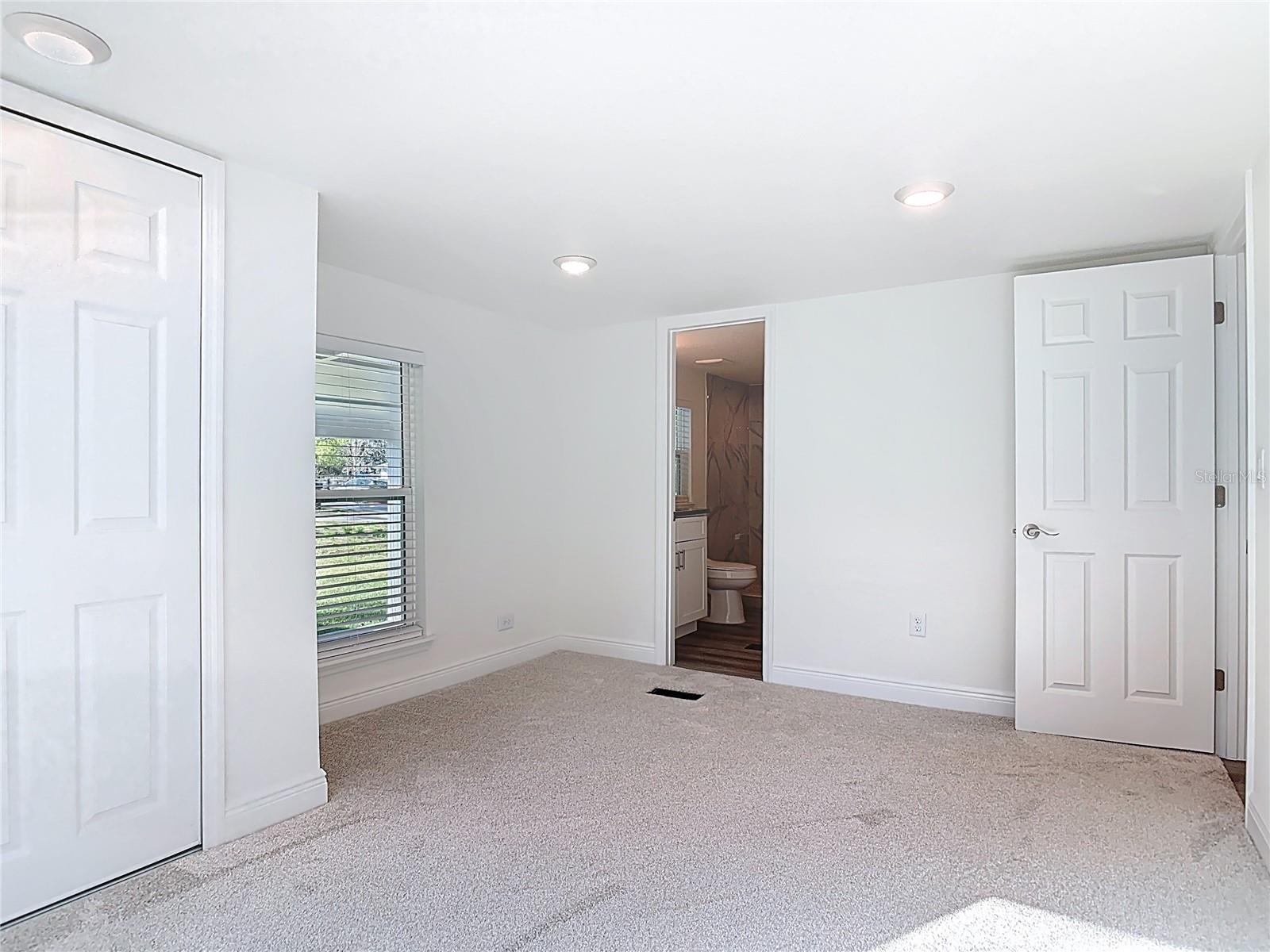 31700 ORANGE ST, SORRENTO, FL, 32776