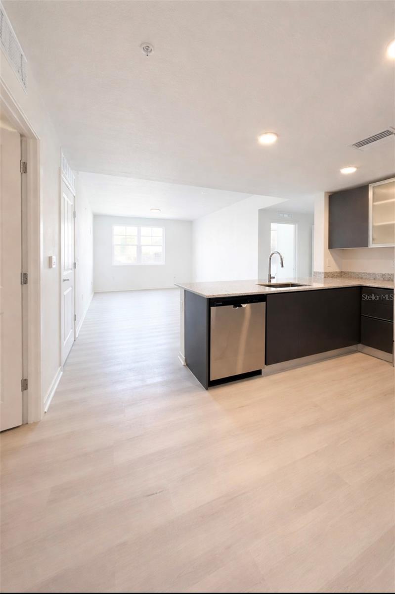 5587 MILLENIA PARK BLVD #510, ORLANDO, FL, 32839