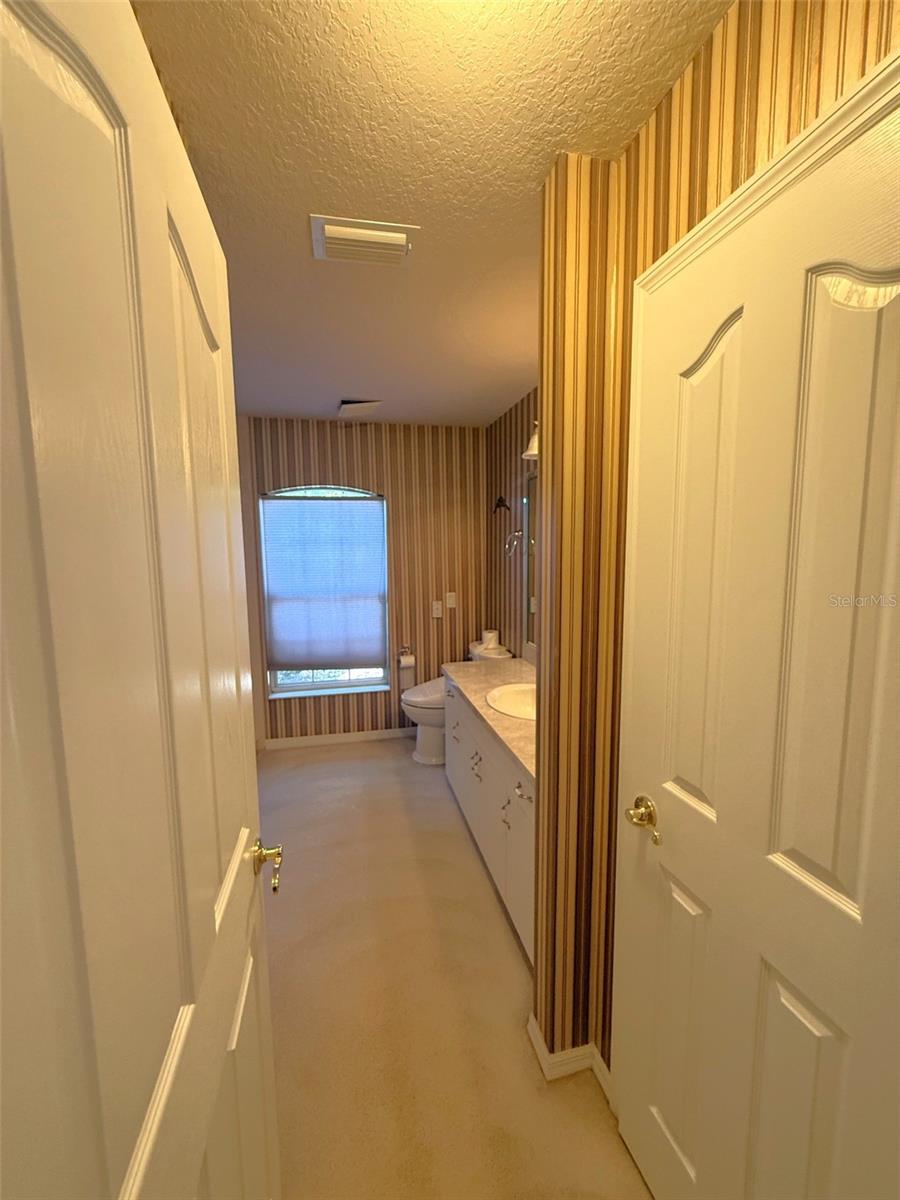 1001 NE 22ND AVE, OCALA, FL, 34470