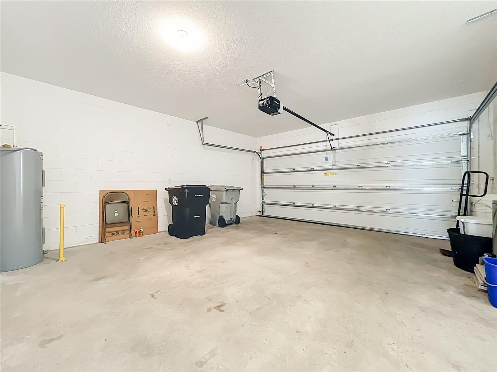 341 LAKE DOE BLVD, APOPKA, FL, 32703