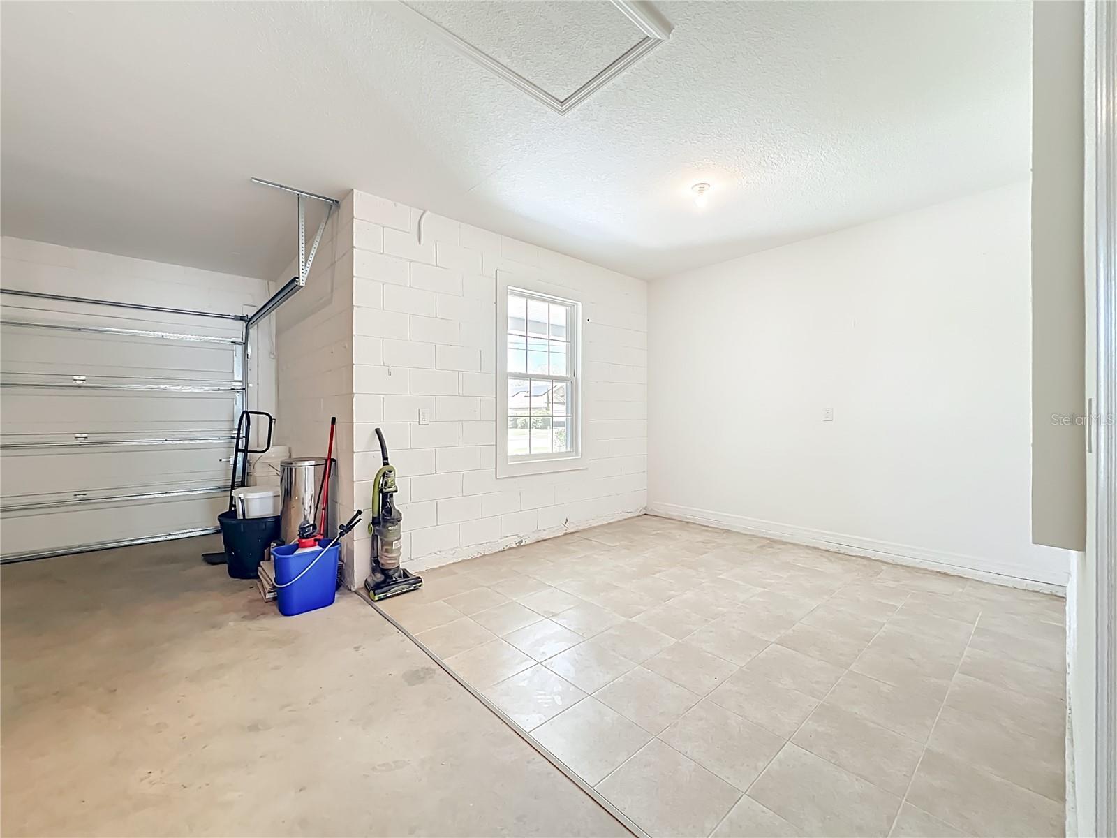 341 LAKE DOE BLVD, APOPKA, FL, 32703