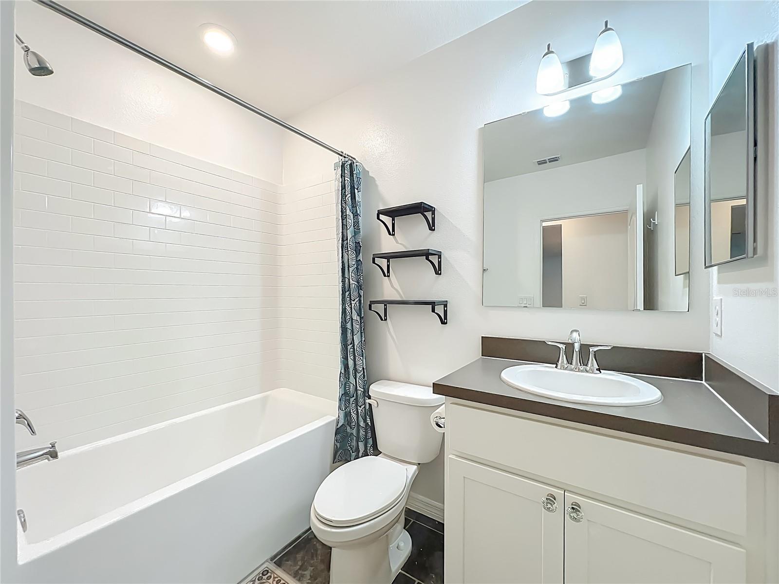 341 LAKE DOE BLVD, APOPKA, FL, 32703