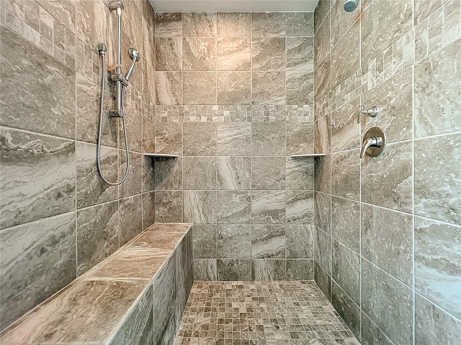 341 LAKE DOE BLVD, APOPKA, FL, 32703