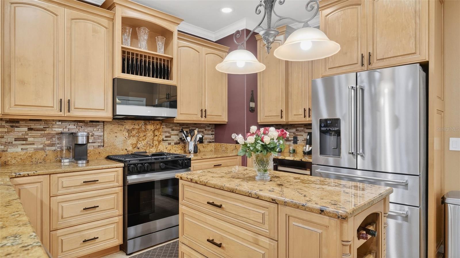 402 STONEHENGE CIR, ROCKLEDGE, FL, 32955