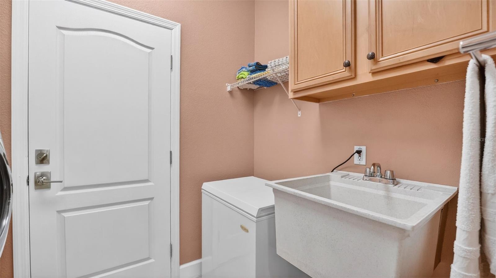 402 STONEHENGE CIR, ROCKLEDGE, FL, 32955