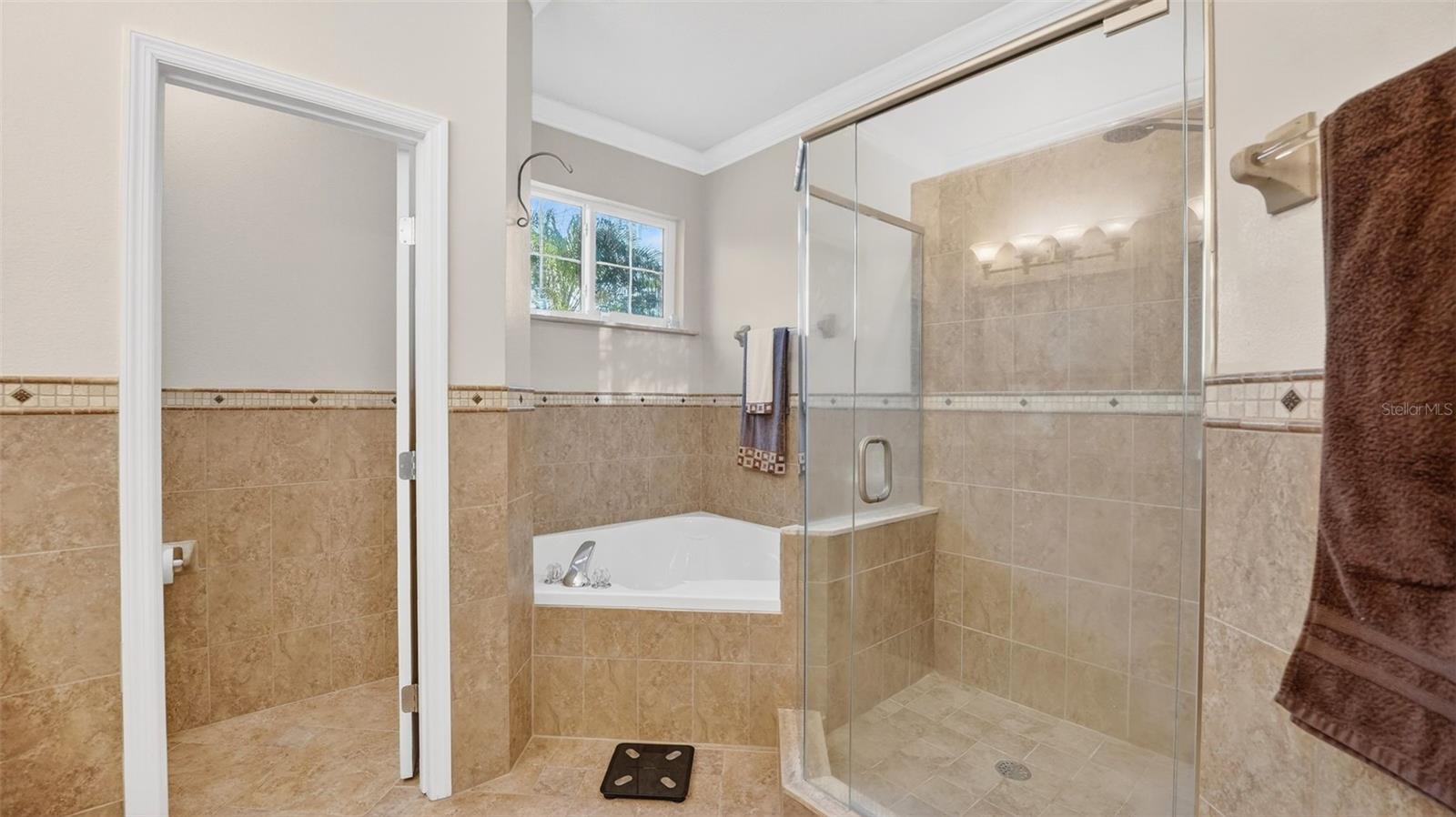 402 STONEHENGE CIR, ROCKLEDGE, FL, 32955