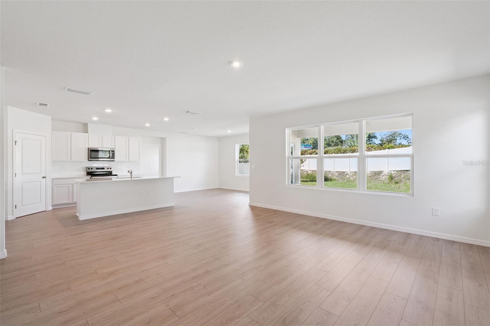 2406 DAWSON DR, ORMOND BEACH, FL, 32174