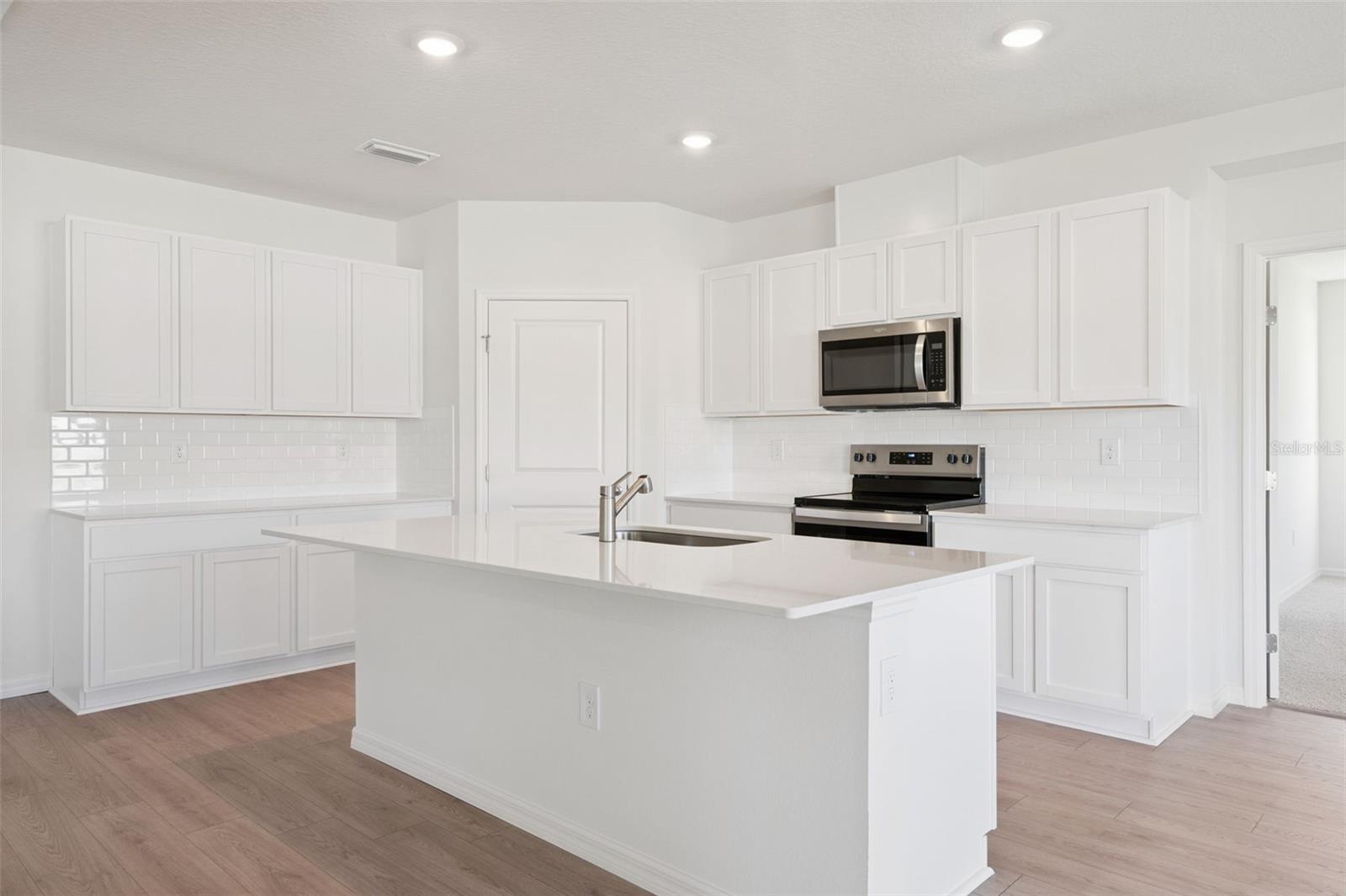 2406 DAWSON DR, ORMOND BEACH, FL, 32174