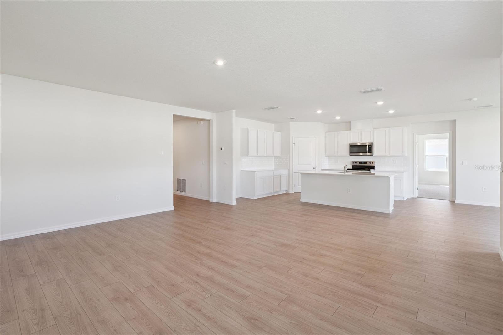 2406 DAWSON DR, ORMOND BEACH, FL, 32174