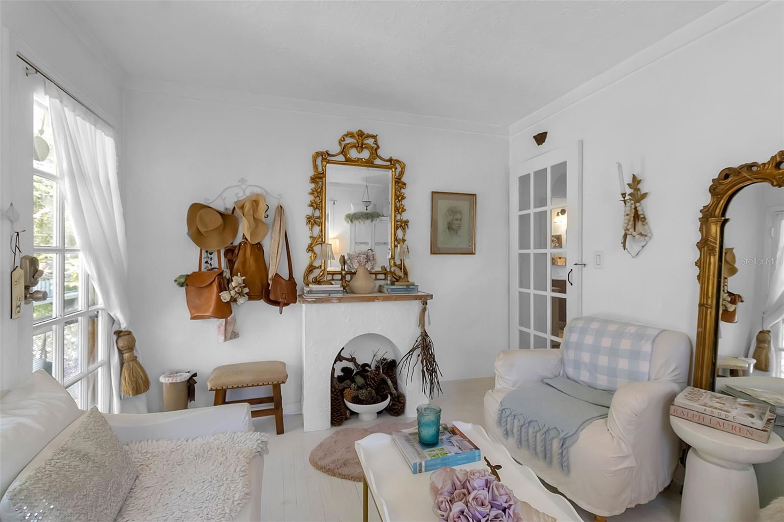 2562 ASHTON RD, SARASOTA, FL, 34231