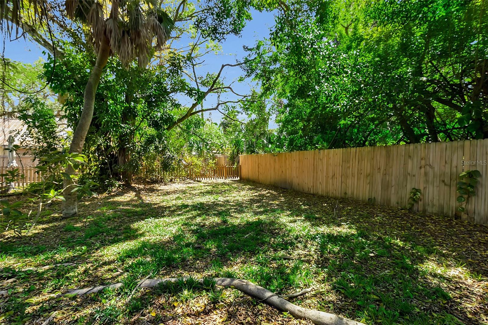 2562 ASHTON RD, SARASOTA, FL, 34231