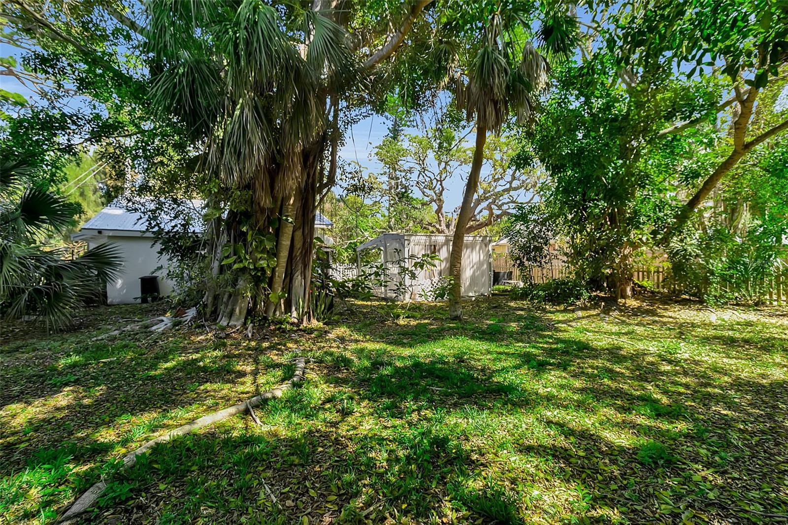 2562 ASHTON RD, SARASOTA, FL, 34231