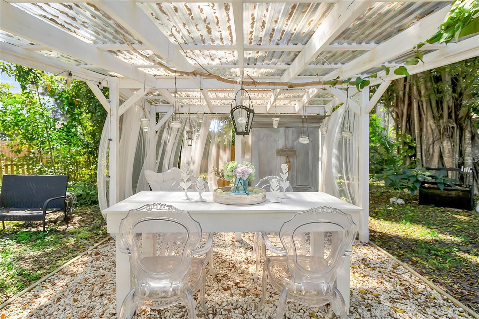 2562 ASHTON RD, SARASOTA, FL, 34231