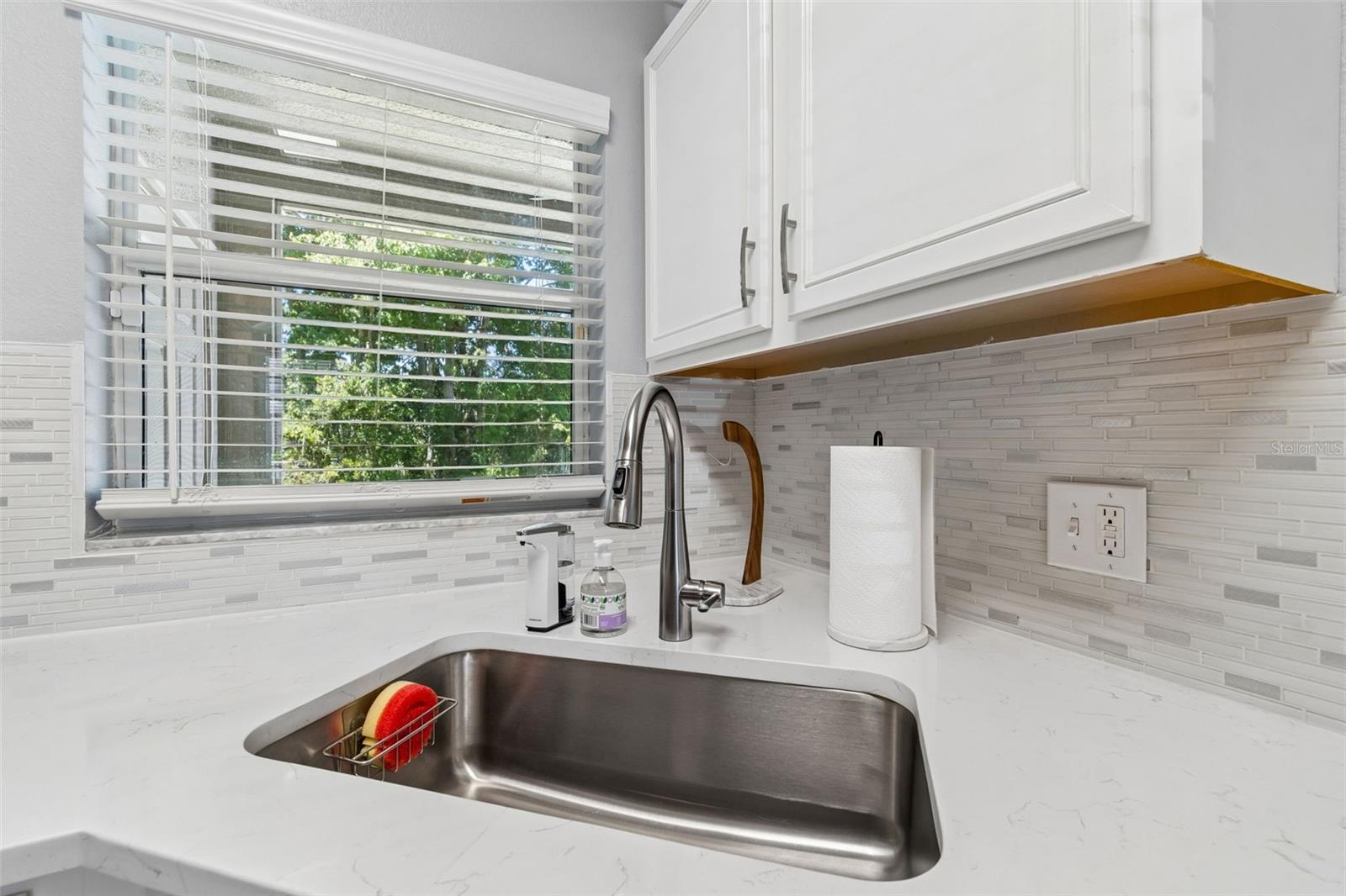 3541 RED ROCK DR, LAND O LAKES, FL, 34639