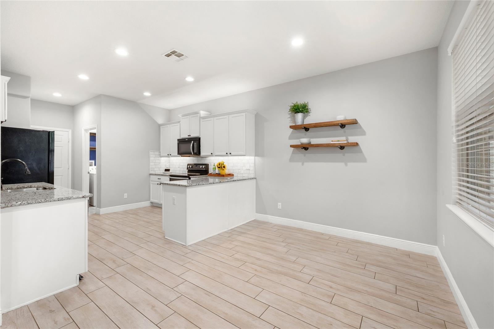 457 CAPRON ASH LOOP, CASSELBERRY, FL, 32707