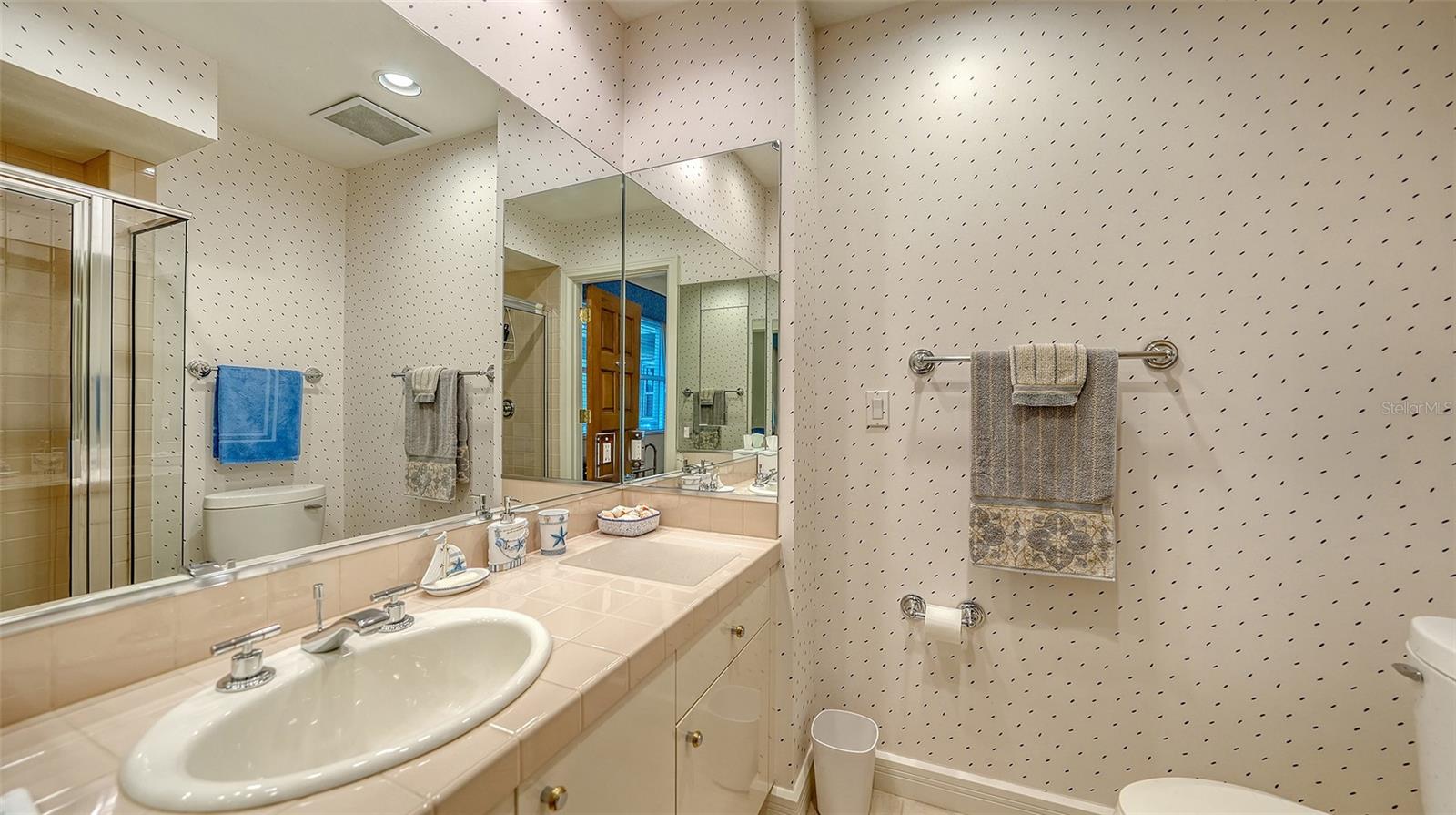 2185 GULF OF MEXICO DR #223, LONGBOAT KEY, FL, 34228