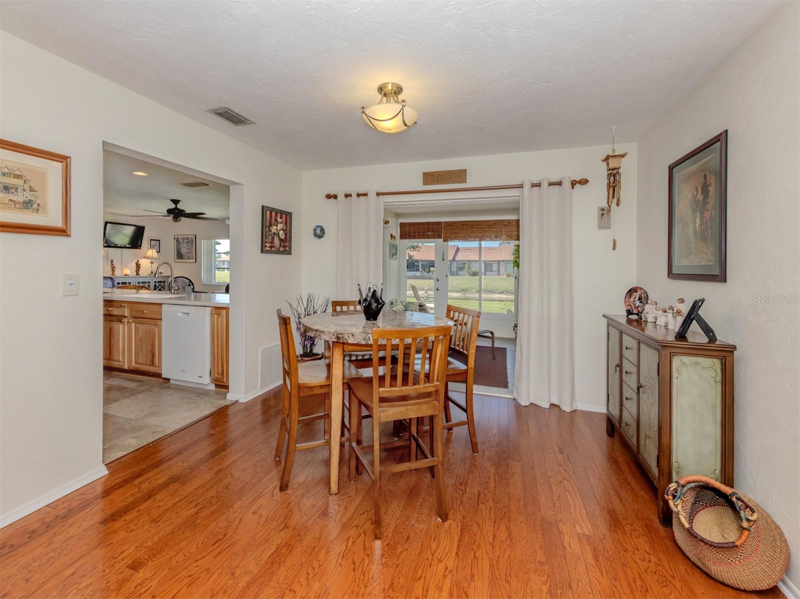 904 S GONDOLA DR, VENICE, FL, 34293