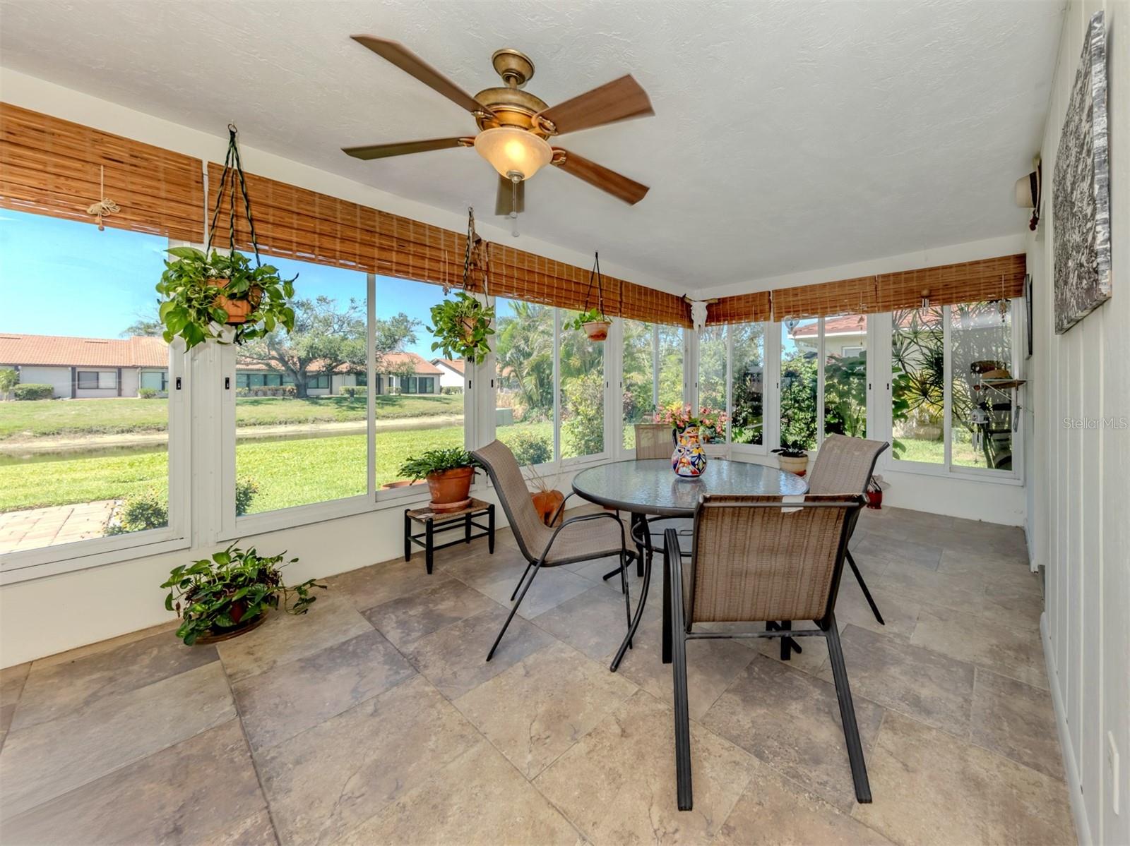 904 S GONDOLA DR, VENICE, FL, 34293