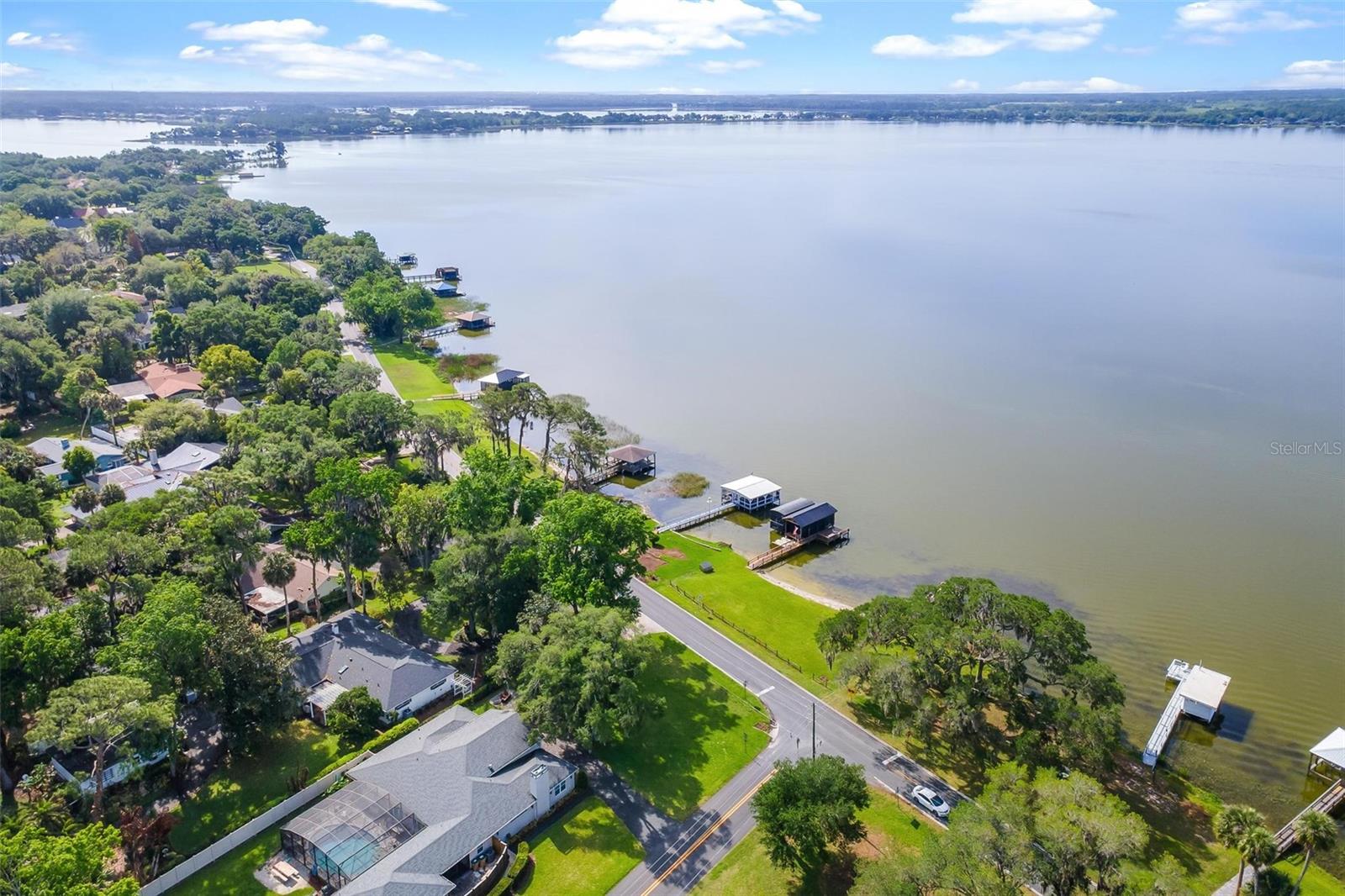 366 BAY RD, MOUNT DORA, FL, 32757