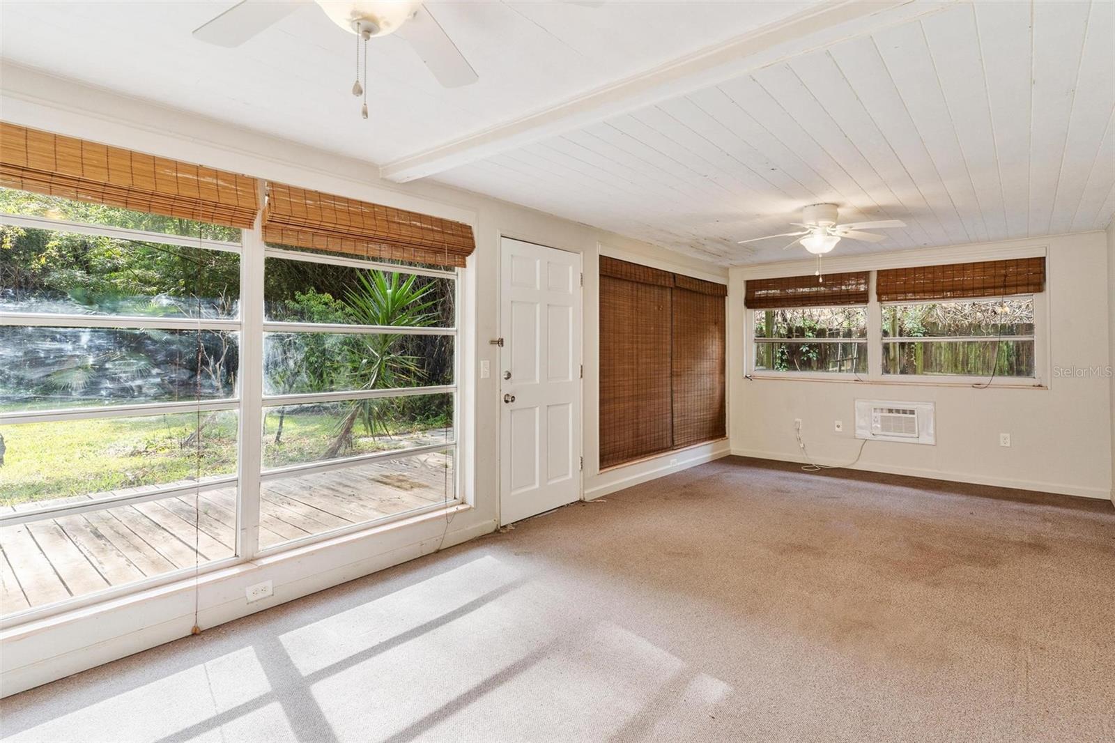 366 BAY RD, MOUNT DORA, FL, 32757