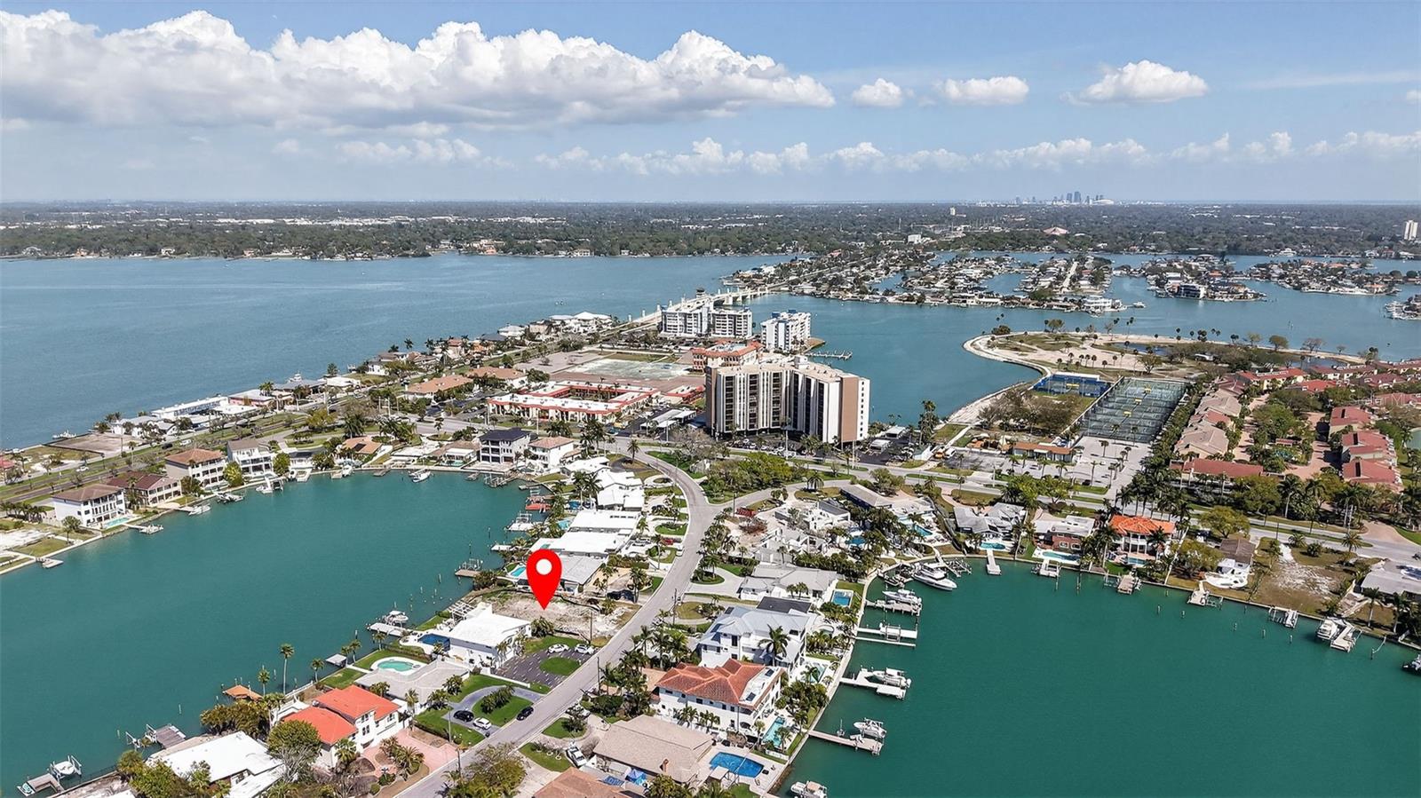 27 DOLPHIN DR, TREASURE ISLAND, FL, 33706
