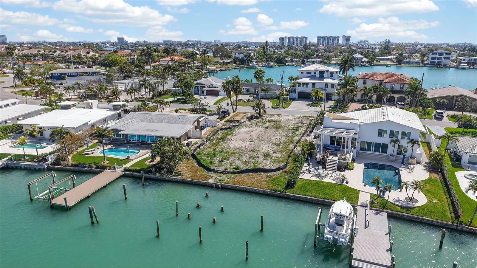 27 DOLPHIN DR, TREASURE ISLAND, FL, 33706