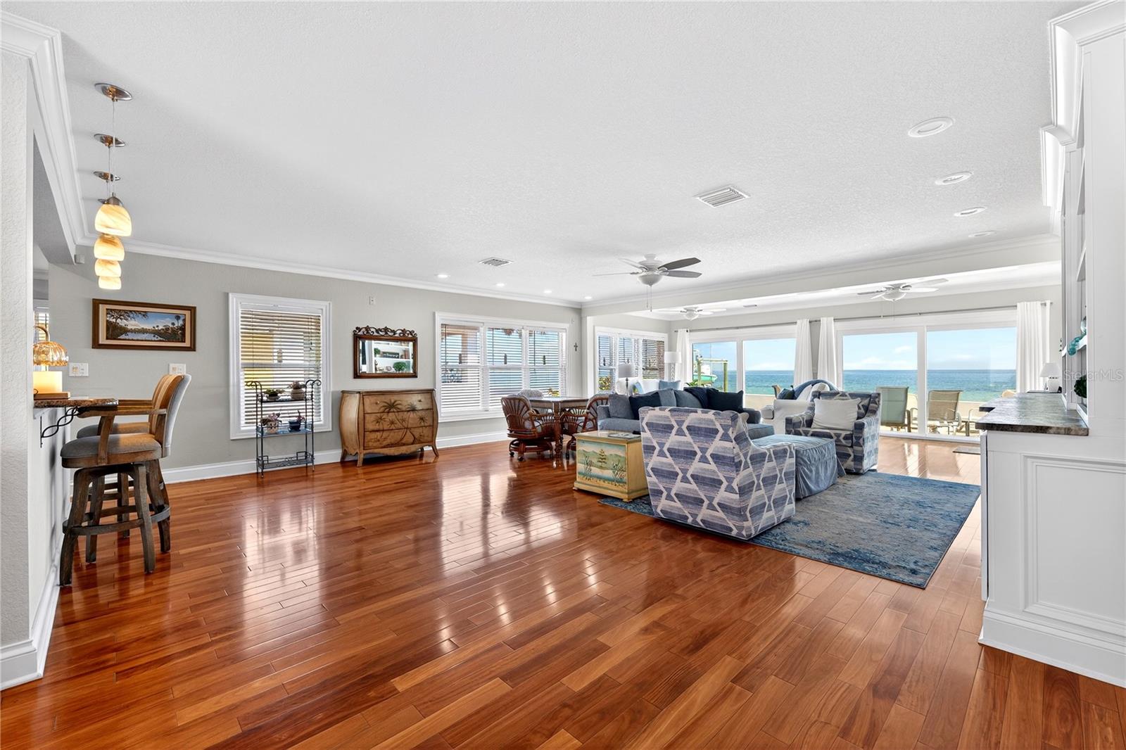 2540 E BAY ISLE DR SE, ST PETERSBURG, FL, 33705