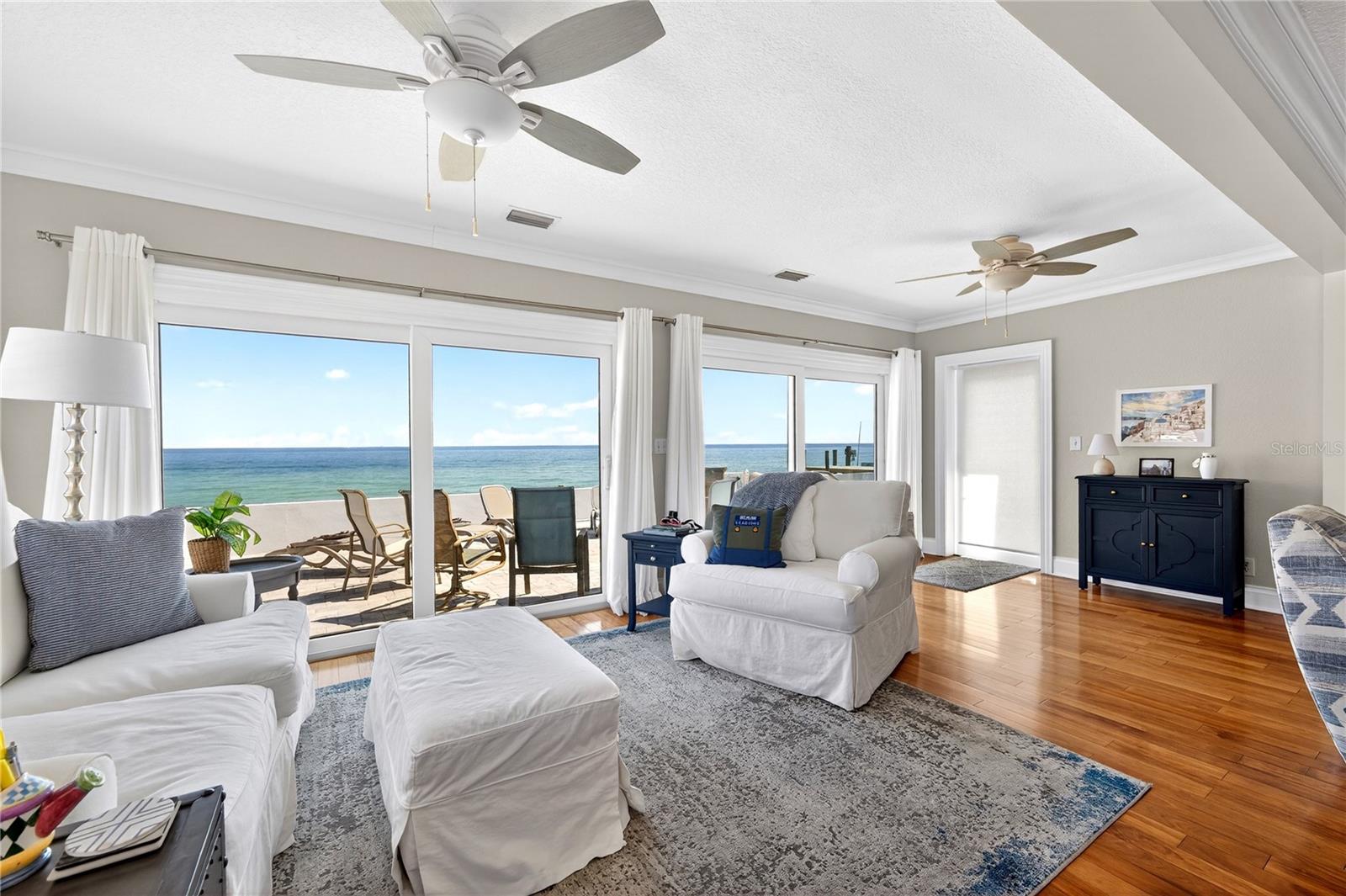 2540 E BAY ISLE DR SE, ST PETERSBURG, FL, 33705