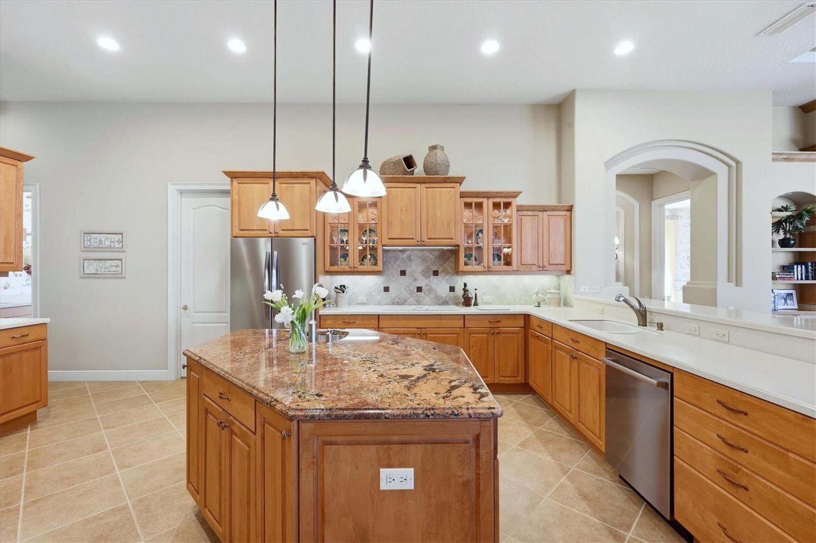 8340 MANASOTA KEY RD, ENGLEWOOD, FL, 34223