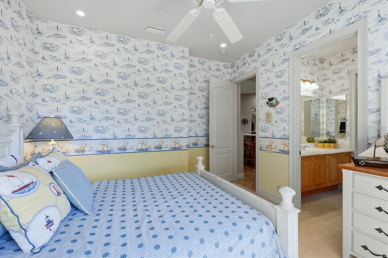 8340 MANASOTA KEY RD, ENGLEWOOD, FL, 34223